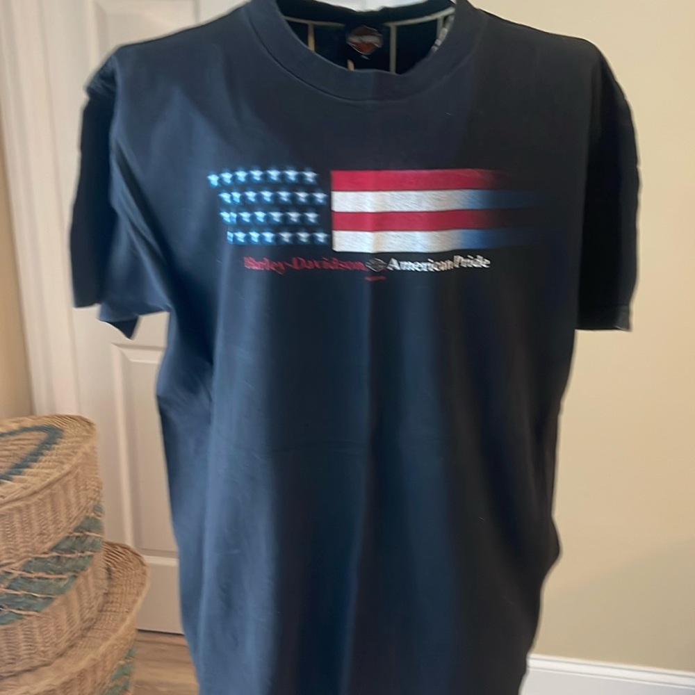 Men’s Harley Davidson xl short sleeved tshirt